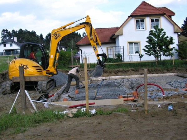 Zakládání stavby rodinného domu v Městečku – rok 2015