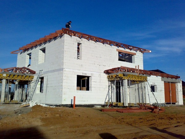 Stavba střechy rodinného domu
